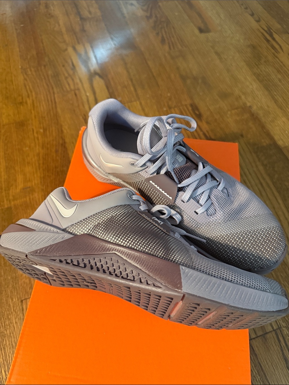 Nike Women's Mauve Metcon 10